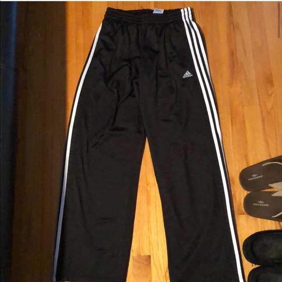 Adidas Sweatsuit - Picture 3 of 3